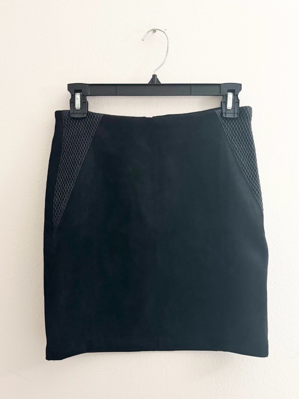 5/$15 🩷 Zara Classic Black Suede Pencil Skirt